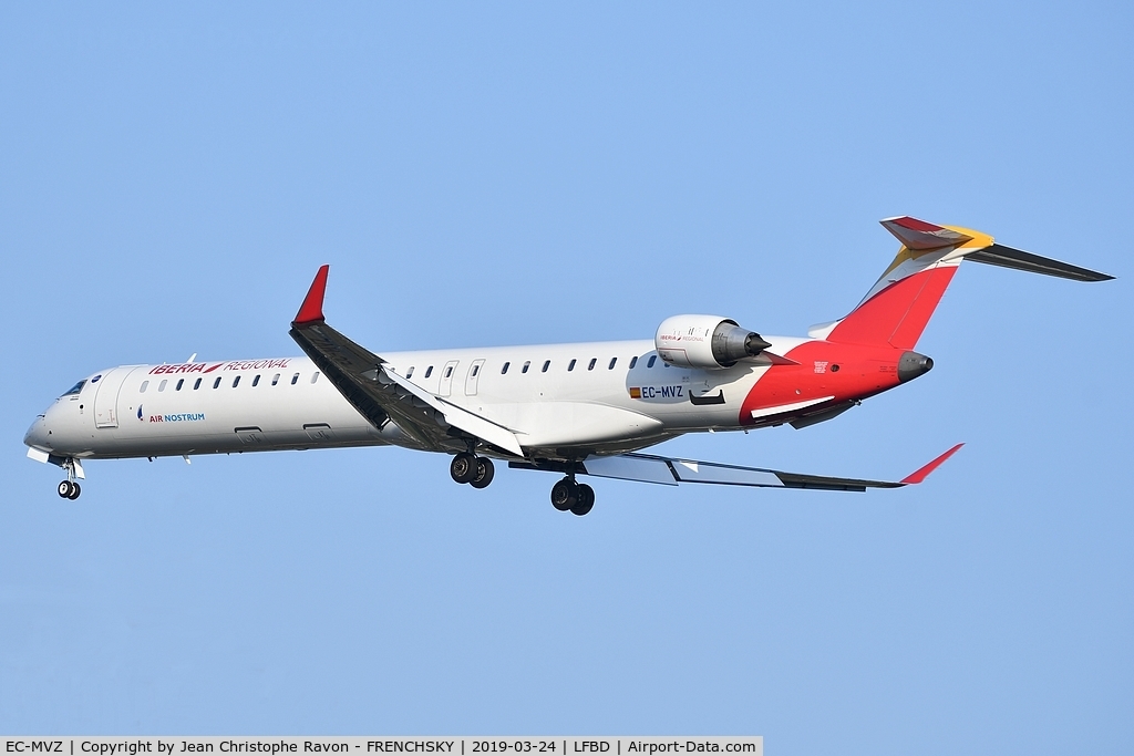 EC-MVZ, 2018 Bombardier CRJ-1000 (CL-600-2E25) C/N 19063, IB8550 from Madrid landing runway 05