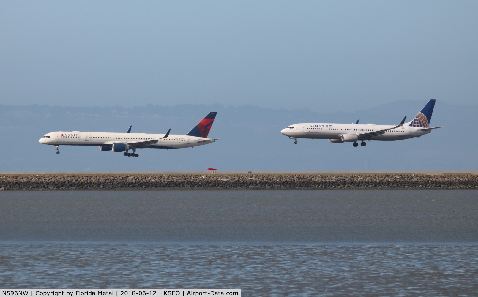 N596NW, 2003 Boeing 757-351 C/N 32996, Delta