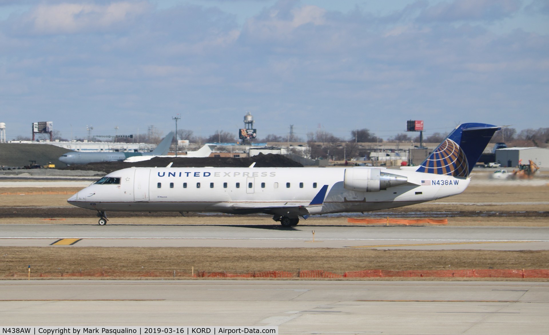 N438AW, 2003 Bombardier CRJ-200LR (CL-600-2B19) C/N 7748, CL-600-2B19
