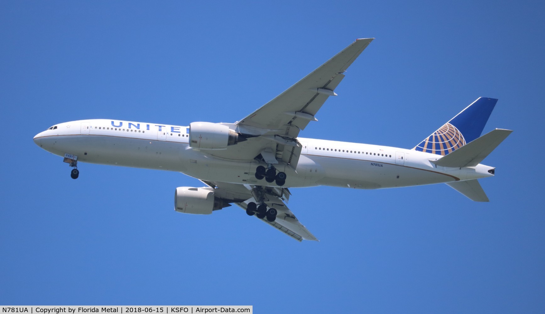 N781UA, 1996 Boeing 777-222 C/N 26945, United