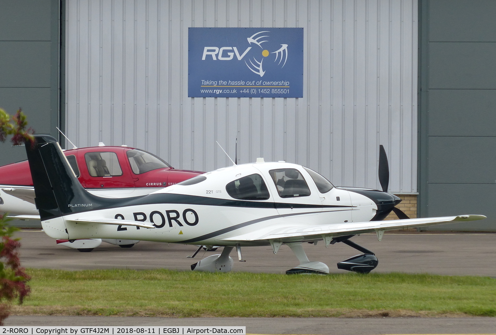 2-RORO, 2014 Cirrus SR22T GTS C/N 0701, 2-RORO at Staverton 11.8.18