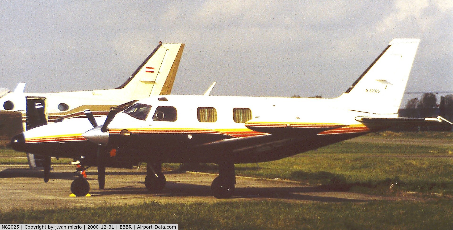 N82025, 1976 Piper PA-31T Cheyenne II C/N 31T-7620036, Brussels G.A.T.