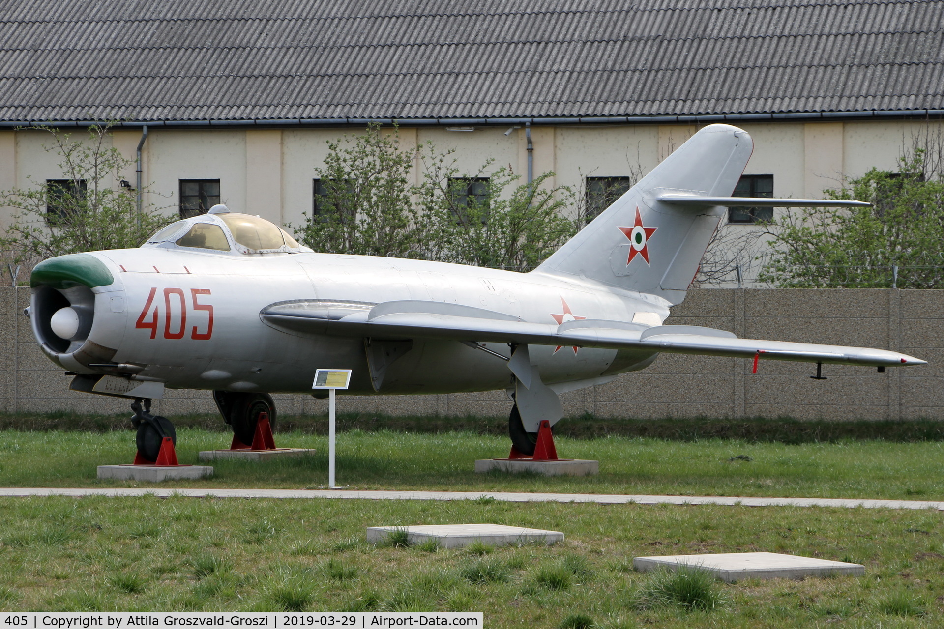 405, Mikoyan-Gurevich MiG-17PF C/N 0405, RepTár. Szolnok aviation history museum, Hungary