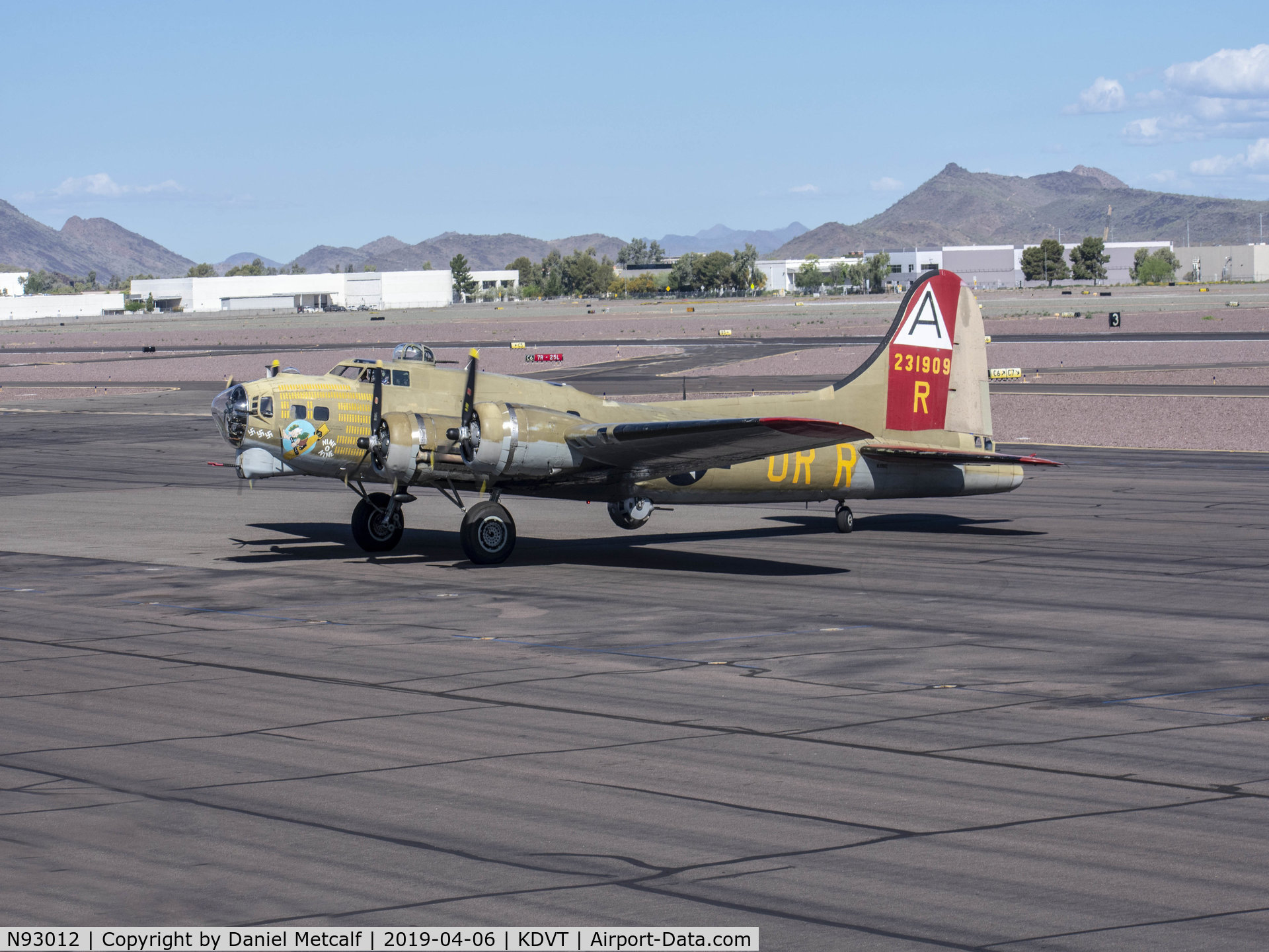 N93012, 1944 Boeing B-17G-30-BO Flying Fortress C/N 32264, Wings of Freedom Tour at Phoenix Deer Valley Airport