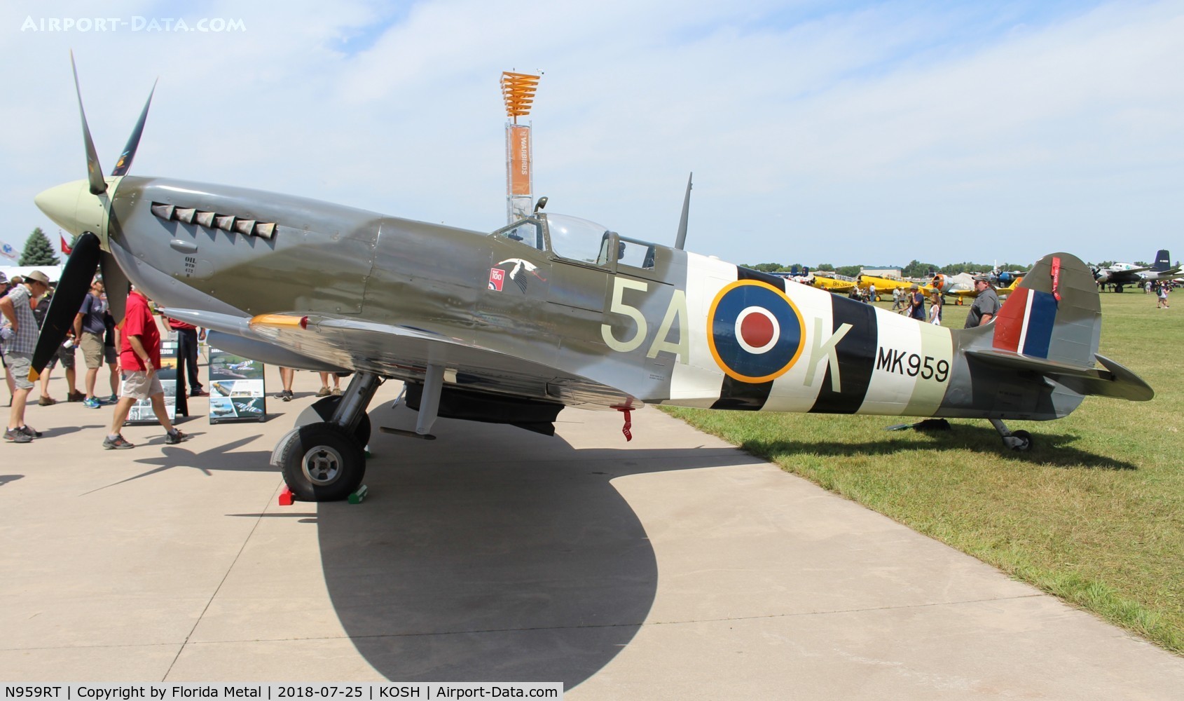N959RT, 1944 Supermarine 361 Spitfire IXc C/N CBAF.8125, Spitfire IX