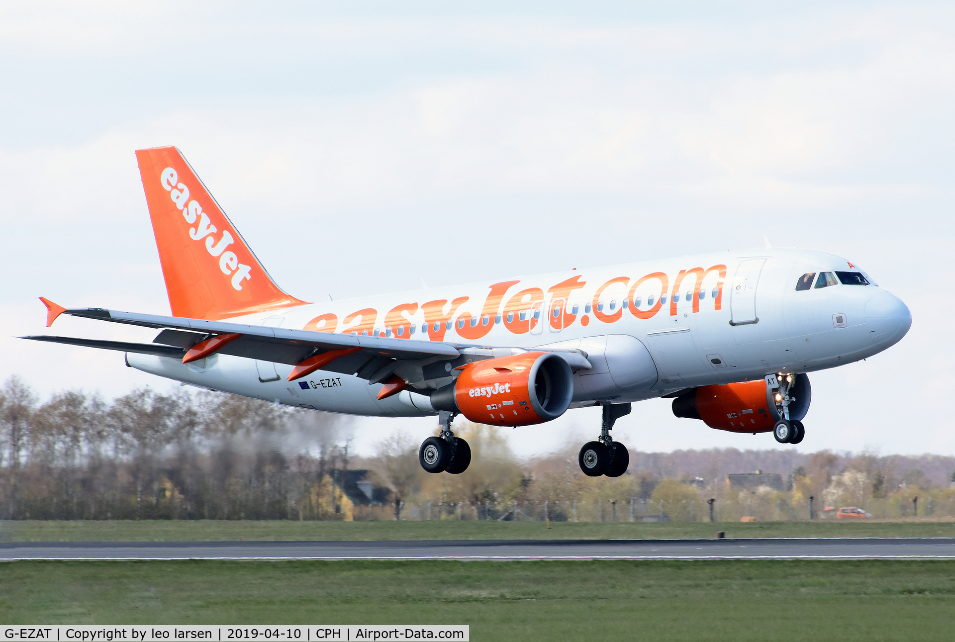 G-EZAT, 2006 Airbus A319-111 C/N 2782, Copenhagen 10.4.2019