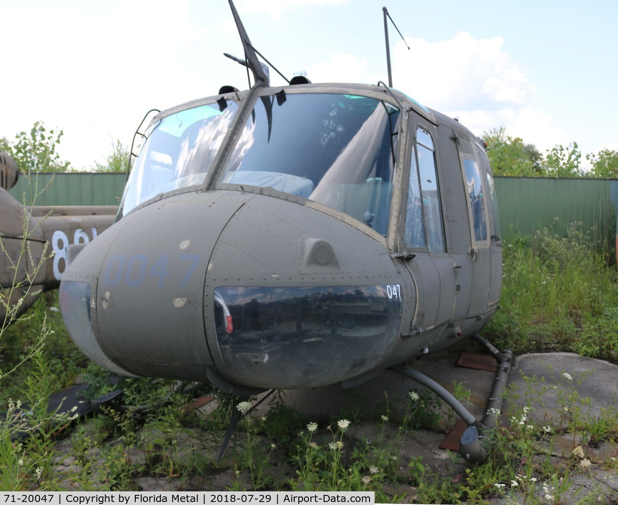 71-20047, 1971 Bell UH-1H Iroquois C/N 12871, UH-1H at Russell