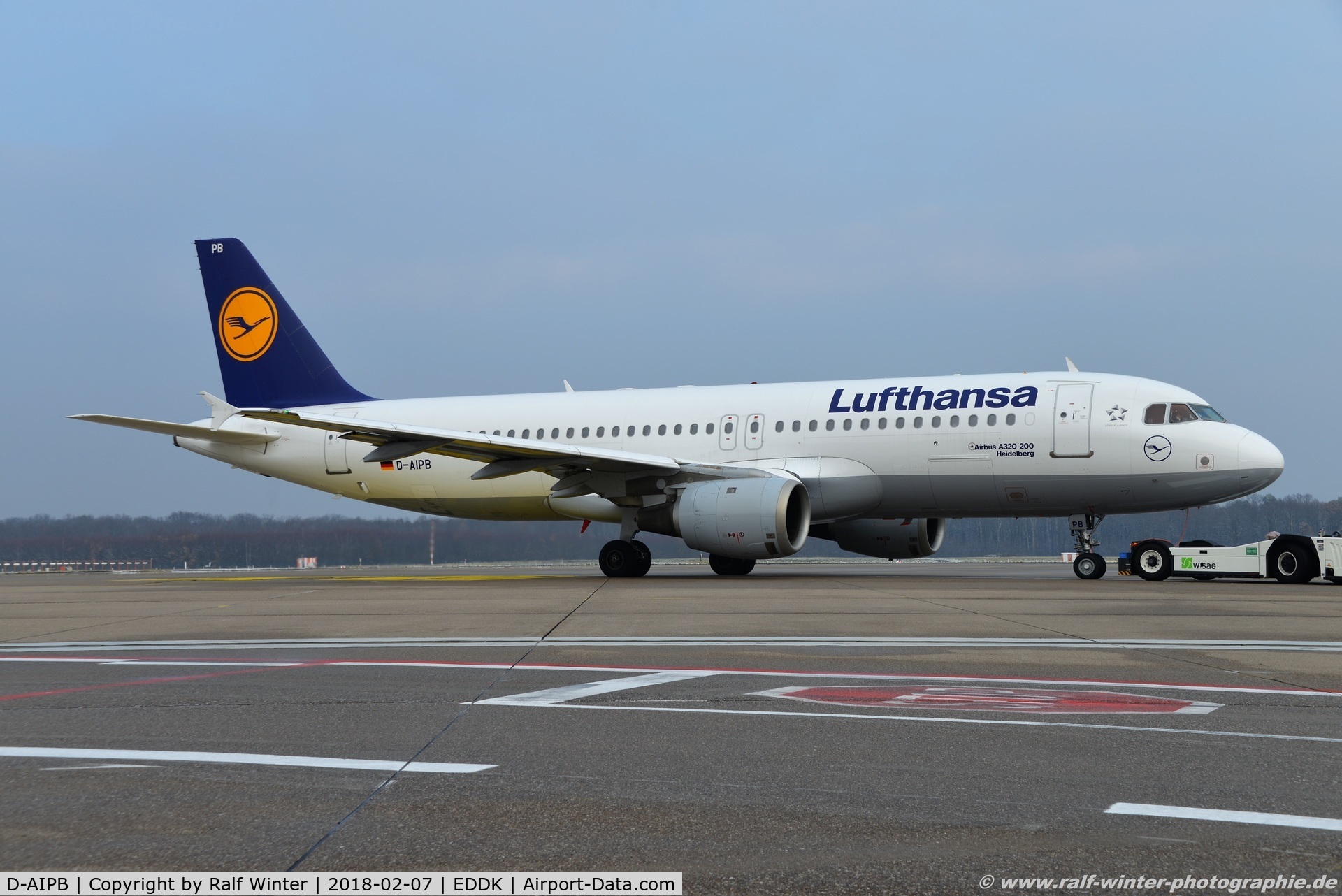 D-AIPB, 1989 Airbus A320-211 C/N 0070, Airbus A320-211 - LH DLH Lufthansa 'Heidelberg' - 70 - D-AIPB - 07.02.2018 - CGN