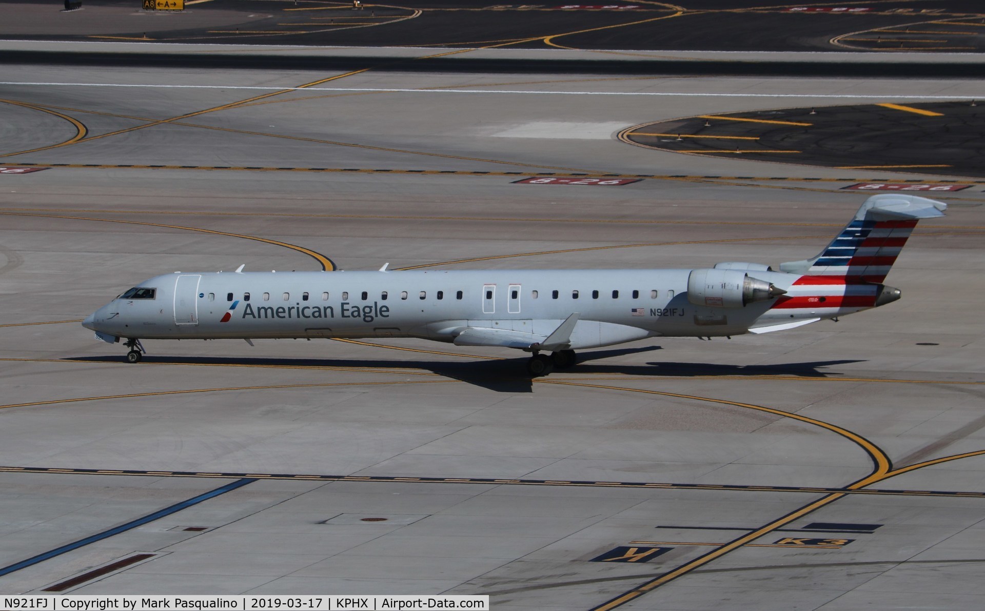 N921FJ, 2004 Bombardier CRJ-900ER (CL-600-2D24) C/N 15021, CL-600-2D24