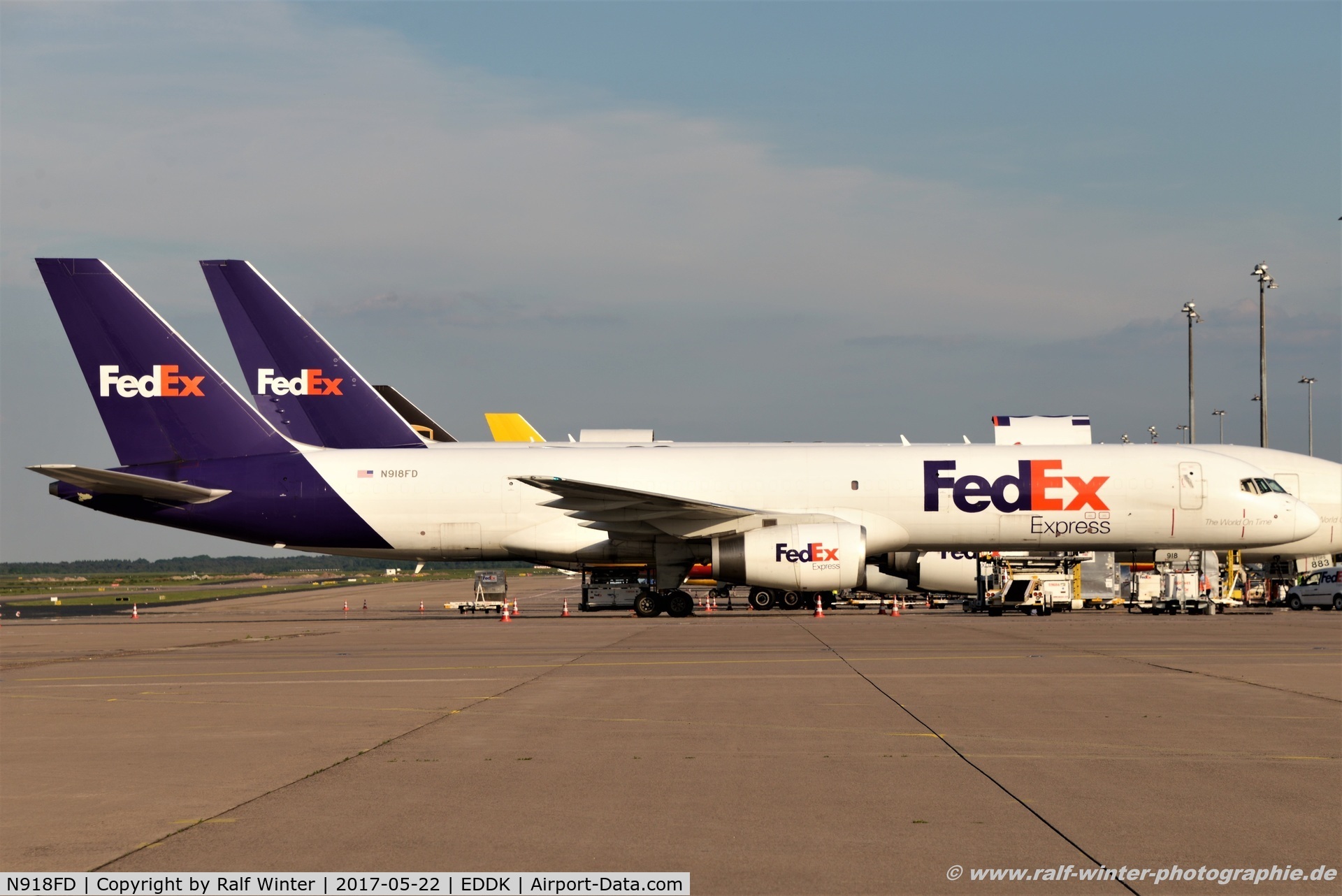 N918FD, 1989 Boeing 757-23A C/N 24290, Boeing 757-23A - FX FDX Federal Express FedEx 'Dexter' - 24290 - N918FD - 22.05.2017 - CGN