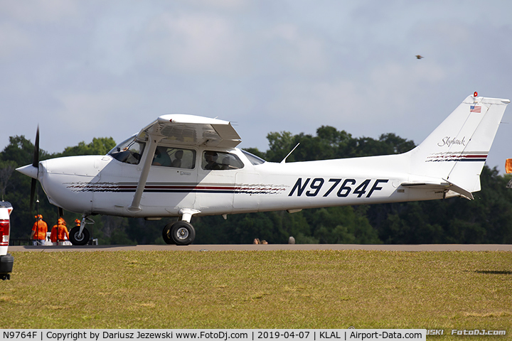 N9764F, 1997 Cessna 172R C/N 17280042, Cessna 172R Skyhawk  C/N 17280042, N9764F