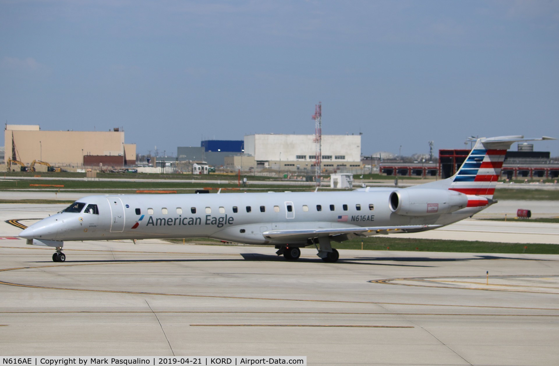 N616AE, 1998 Embraer ERJ-145LR (EMB-145LR) C/N 145092, EMB-145LR