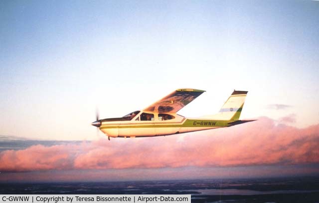 C-GWNW, 1975 Cessna 177RG Cardinal C/N 177RG0695, Formerly N2781V. Imported to Canada 1996 and changed to C-GWNW