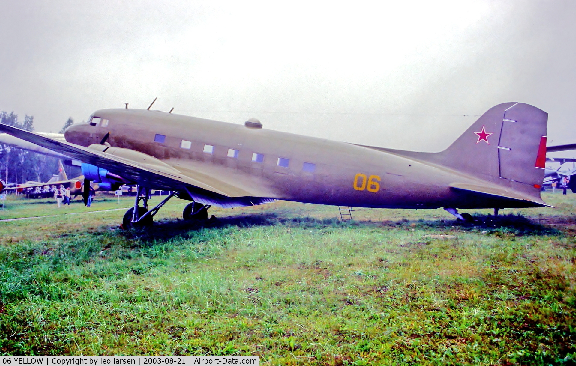 06 YELLOW, 1948 Lisunov Li-2T C/N 184 188 09, Monino Air Museum 21.8.2003.