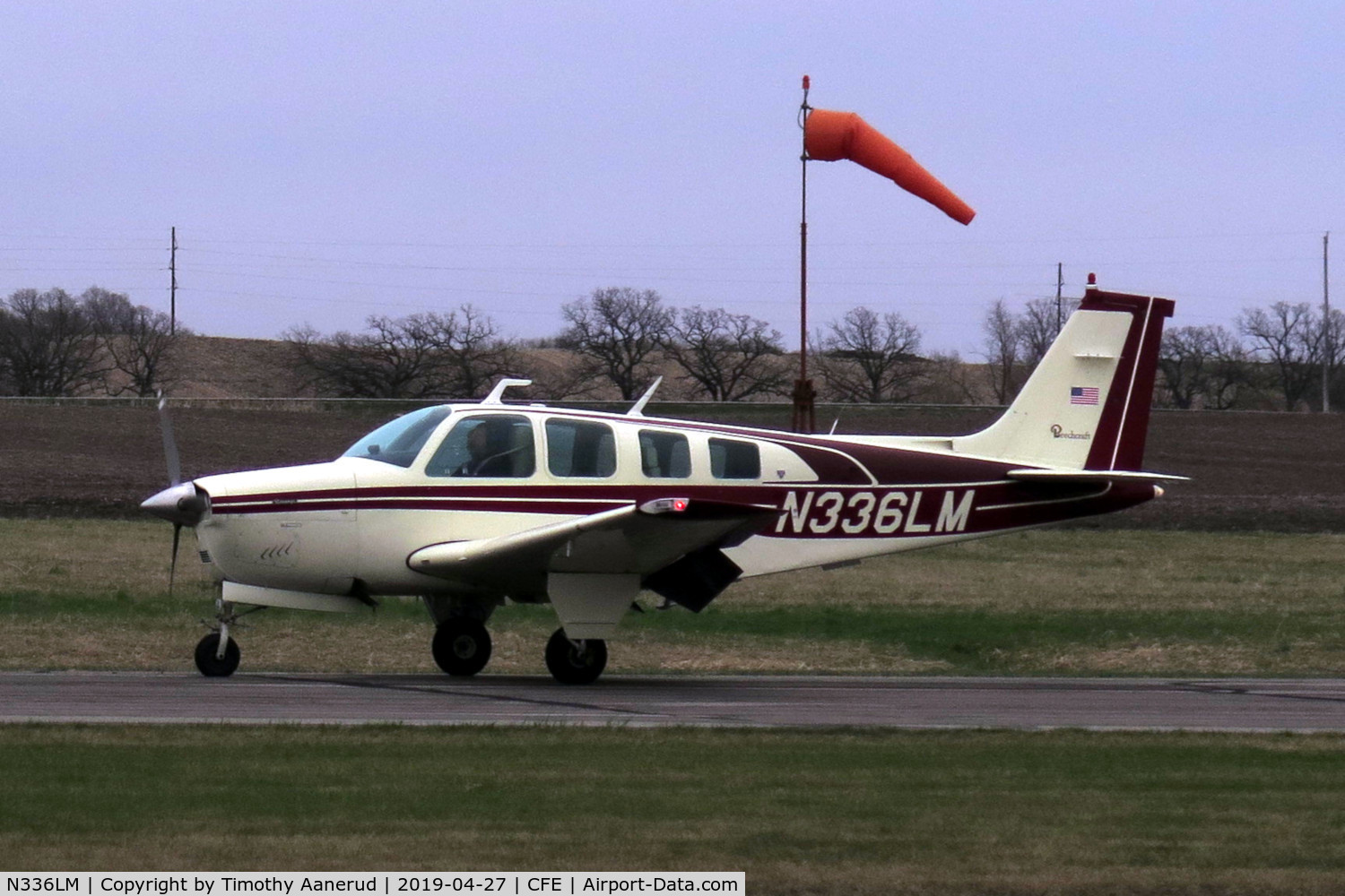 N336LM, 1979 Beech A36 Bonanza 36 C/N E-1587, 1979 Beech A36, c/n: E-1587, 2019 Minnesota Aviation Gathering.