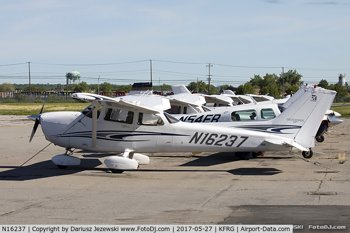 N16237, 2005 Cessna 172S C/N 172S9912, Cessna 172S Skyhawk  C/N 172S9912, N16237