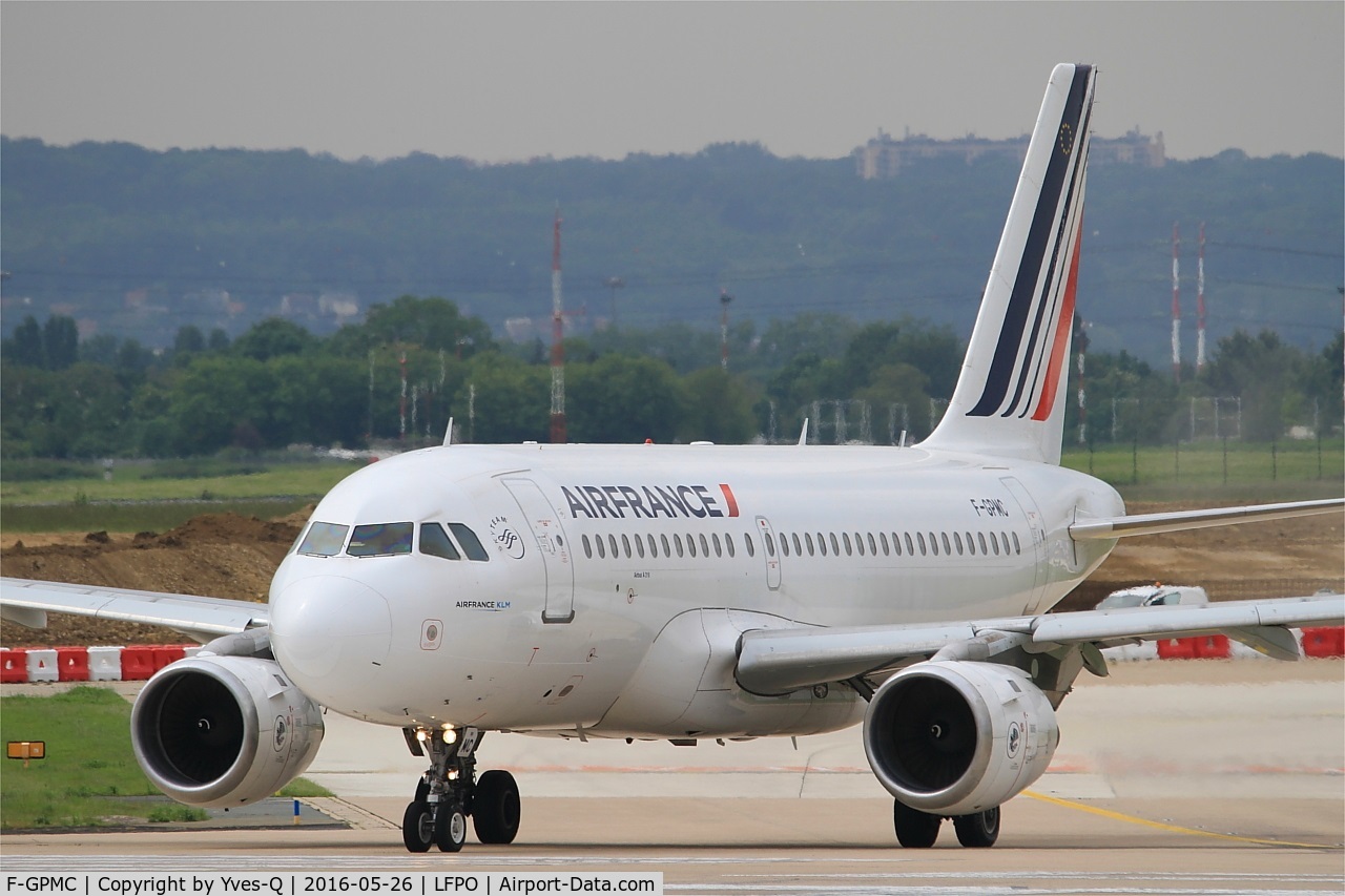 F-GPMC, 1996 Airbus A319-113 C/N 608, Airbus A319-113, Lining up rwy 08, Paris-Orly airport (LFPO-ORY)