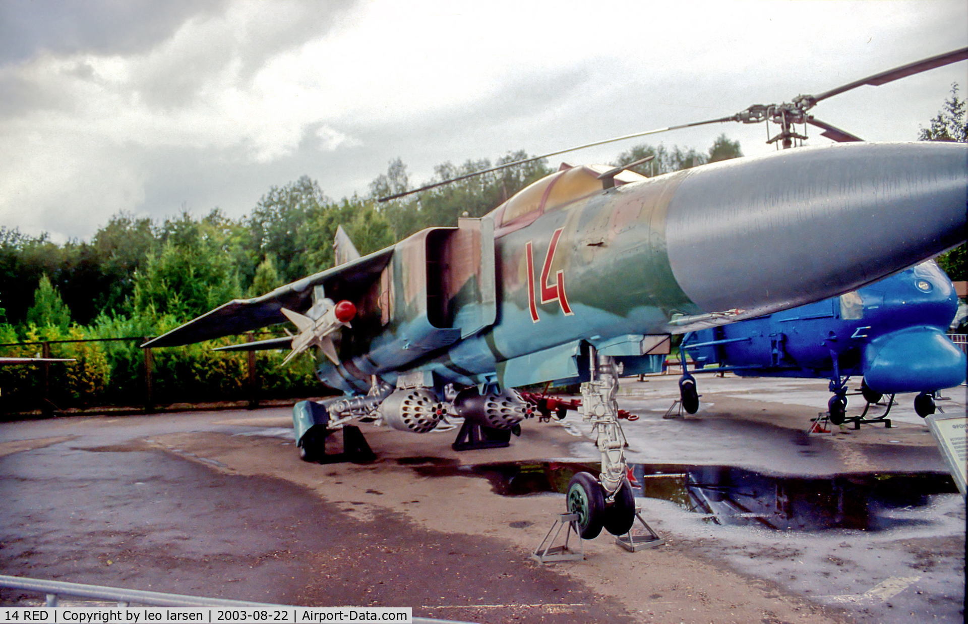14 RED, 1973 Mikoyan-Gurevich MiG-23MF C/N 0390310225, Central museum of the great patriotic war 22.8.2003