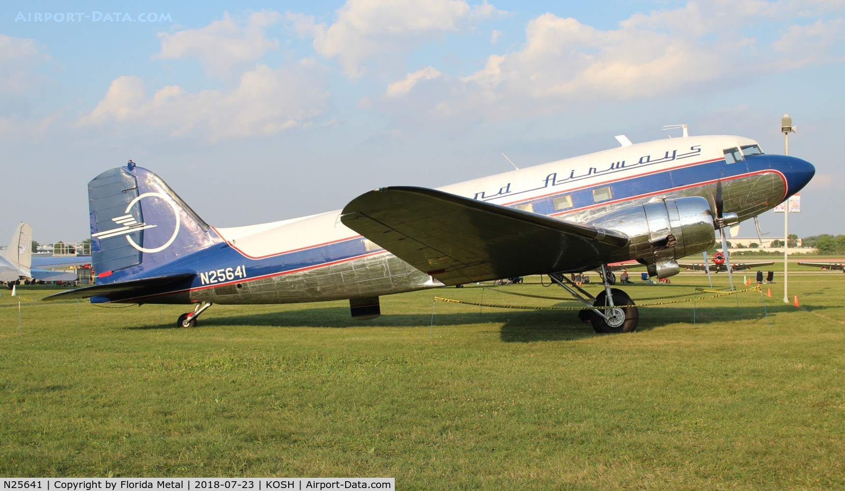 N25641, 1943 Douglas DC3C-S4C4G (C-47) C/N 9059, Legend Airways