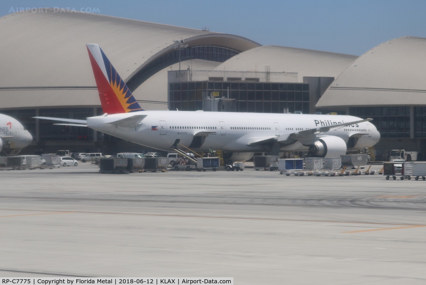 RP-C7775, Boeing 777-3F6ER C/N 35555, Philippine