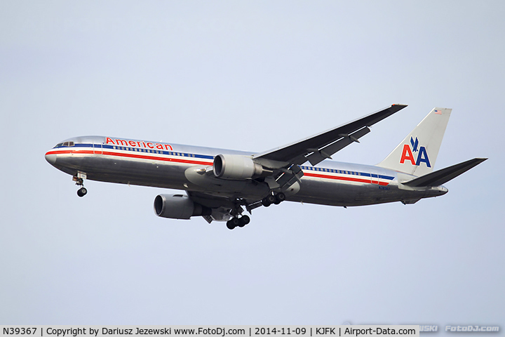 N39367, 1991 Boeing 767-323 C/N 25194, Boeing 767-323/ER - American Airlines  C/N 25194, N39367