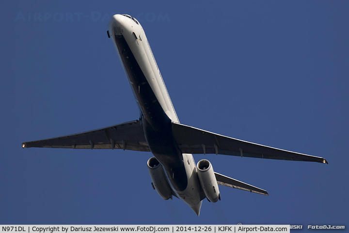 N971DL, 1991 McDonnell Douglas MD-88 C/N 53214, McDonnell Douglas MD-88 - Delta Air Lines  C/N 53214, N971DL