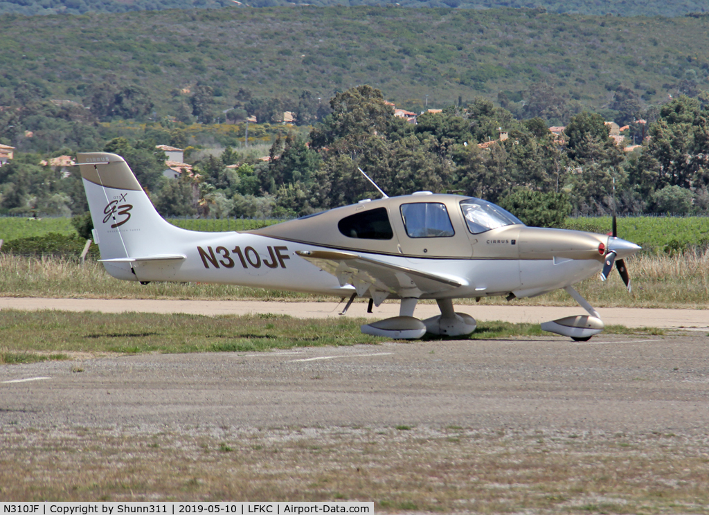 N310JF, 2007 Cirrus SR22 C/N 2485, Parked at the Airclub...