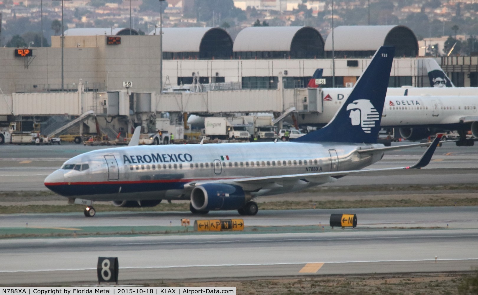 N788XA, 2004 Boeing 737-752 C/N 33788, Aeromexico