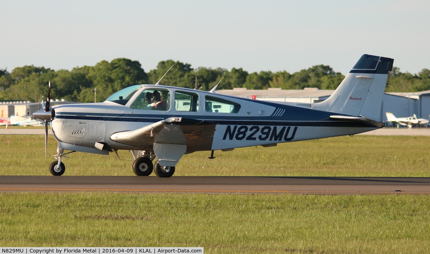 N829MU, 1990 Beech F33A Bonanza C/N CE-1483, Beech F33A