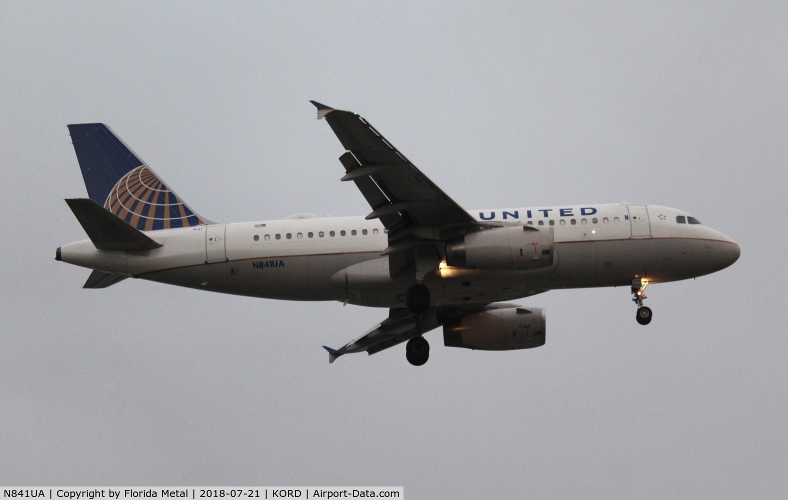 N841UA, 2001 Airbus A319-131 C/N 1545, United