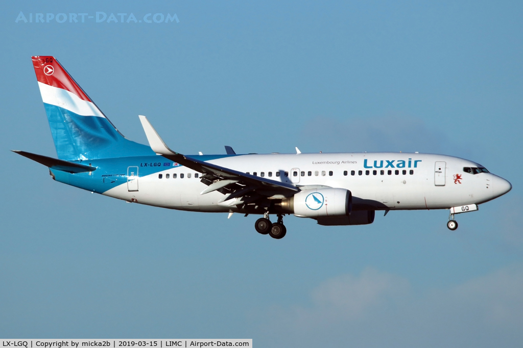 LX-LGQ, 2004 Boeing 737-7C9 C/N 33802, Landing