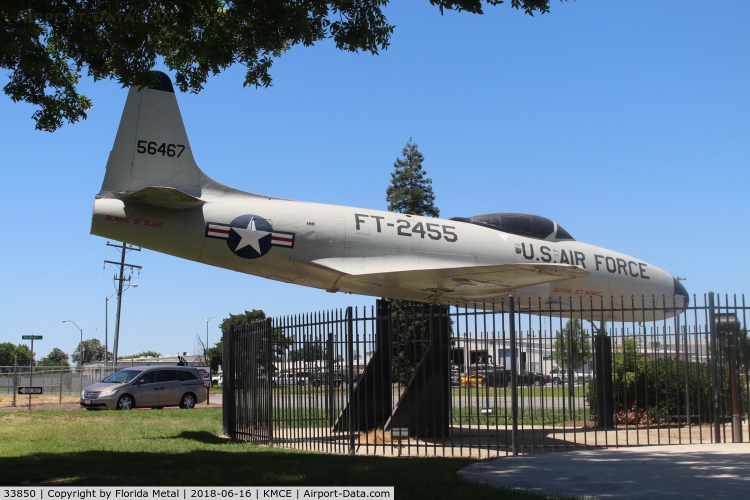 33850, Lockheed TV-1 Shooting Star C/N 080-7084, Gate Guard Merced California