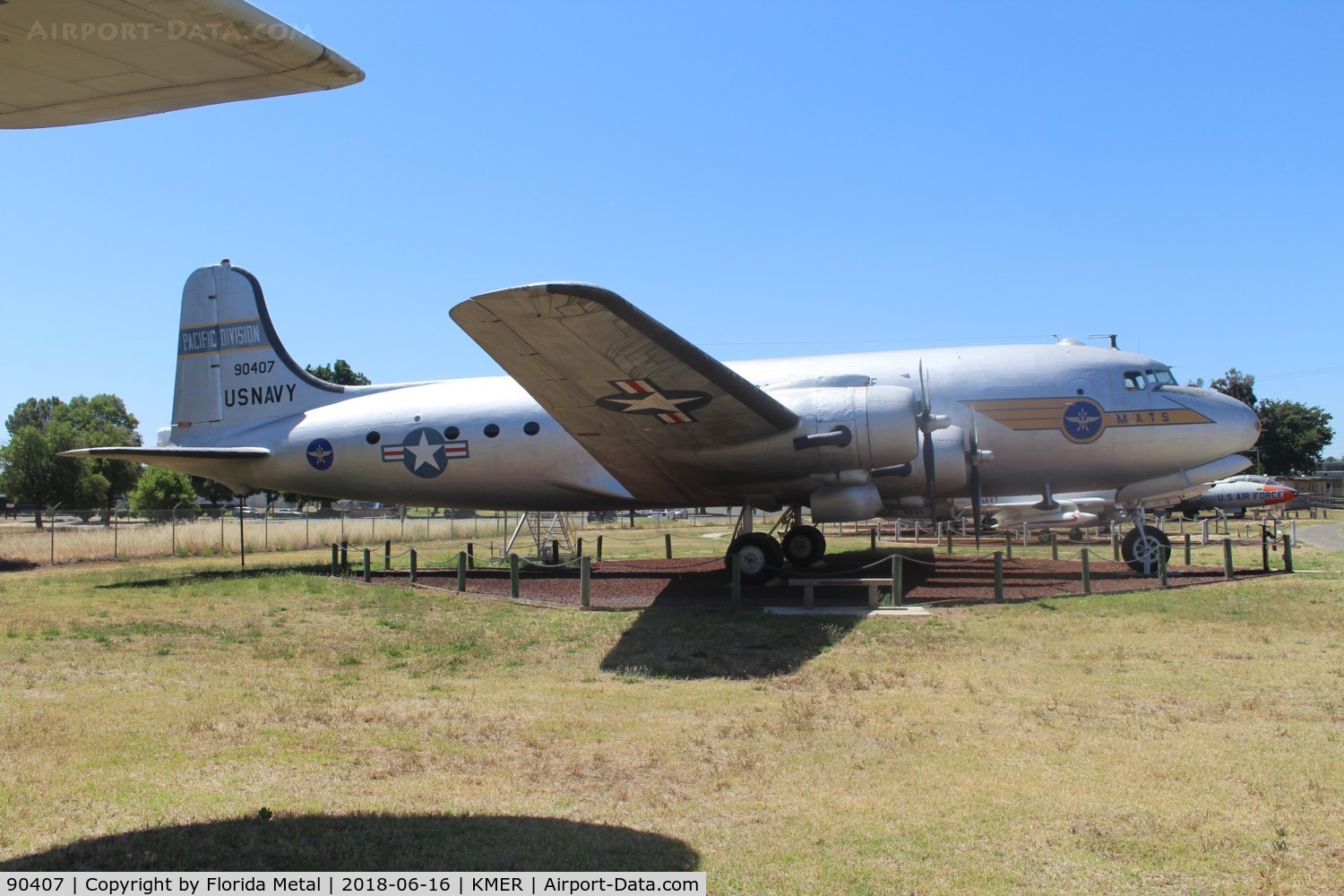 90407, Douglas C-54E Skymaster (DC-4) C/N 27359/DO305, C-54E