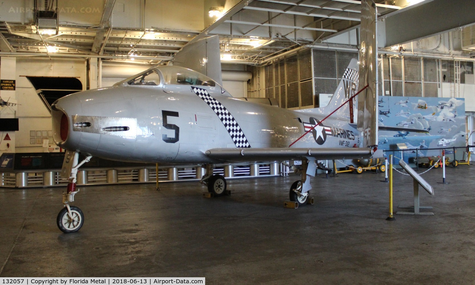 132057, North American FJ-2 Fury C/N Not found 132057, FJ-2 Furty U.S.S. Hornet