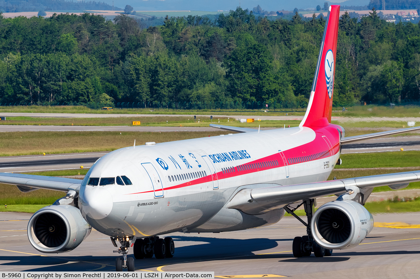 B-5960, 2014 Airbus A330-343 C/N 1579, B-5960 @ Zürich Intl. Airport