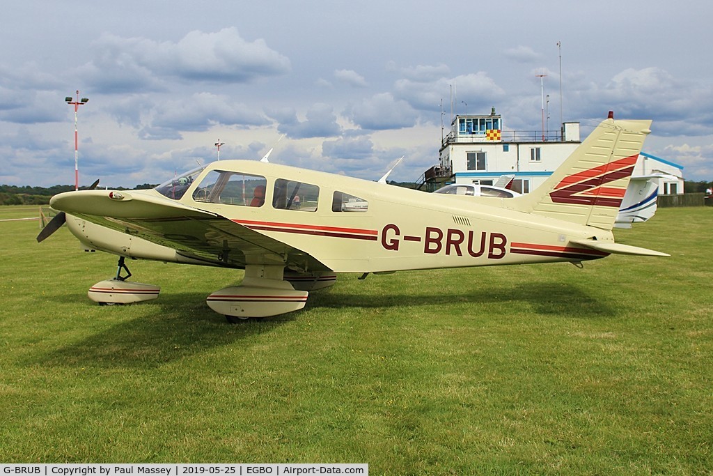G-BRUB, 1981 Piper PA-28-161 Warrior II C/N 28-8116177, Visiting Aircraft. Owned by Flytrek Ltd. Ex:-N8351Y.