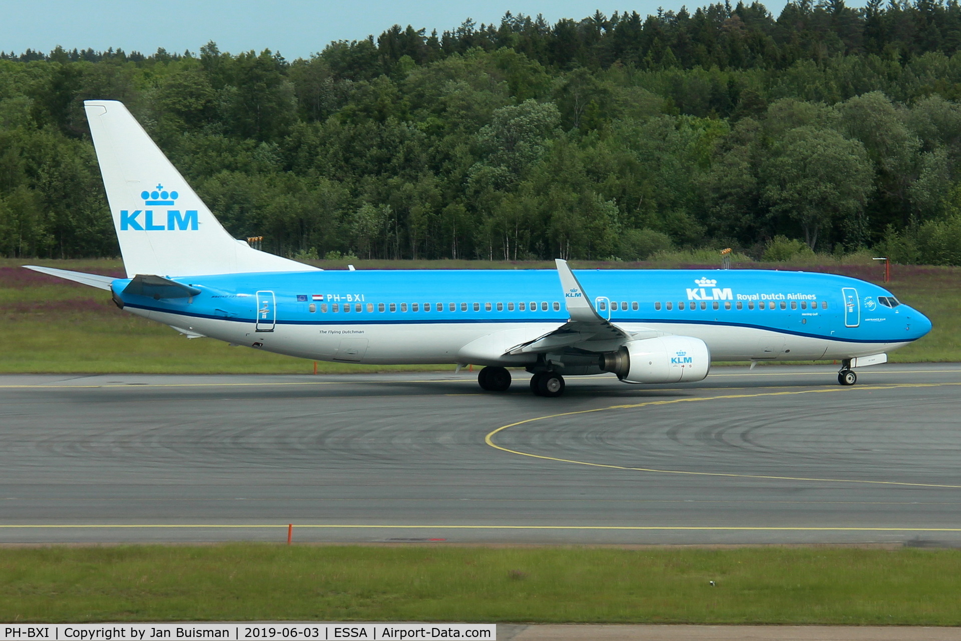PH-BXI, 2000 Boeing 737-8K2 C/N 30358, KLM
