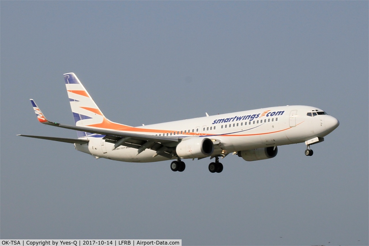 OK-TSA, 2001 Boeing 737-8S3 C/N 29250/792, Boeing 737-8S3, On final rwy 07R, Brest-Bretagne airport (LFRB-BES)