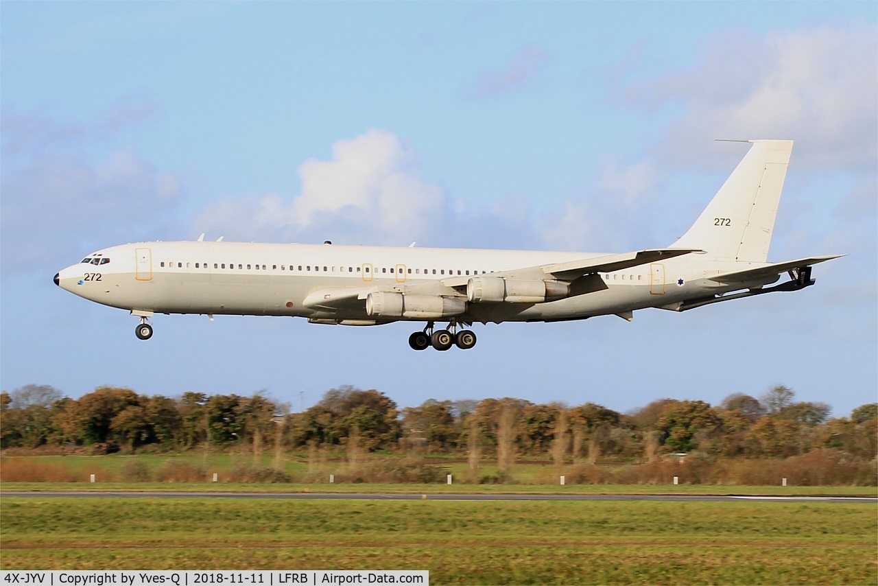 272, 1975 Boeing 707-3L6C C/N 21096, Israeli Air Force Boeing 707-3L6C, On final rwy 25L, Brest-Bretagne Airport (LFRB-BES)