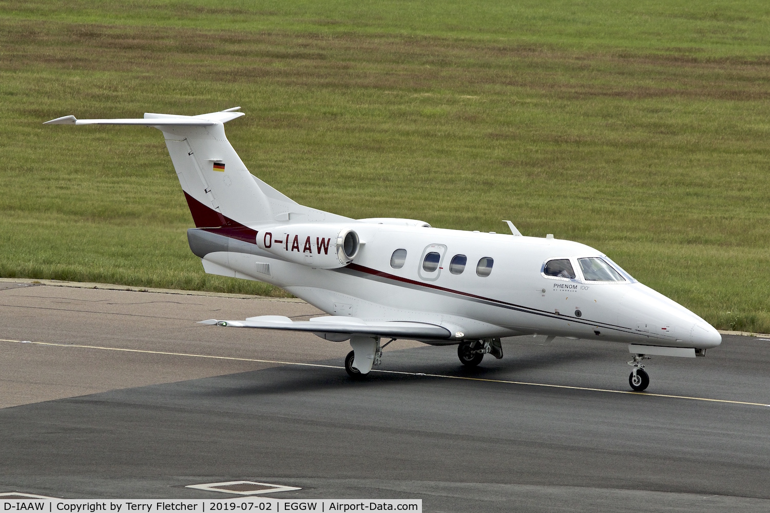 D-IAAW, 2011 Embraer EMB-500 Phenom 100 C/N 50000245, at Luton
