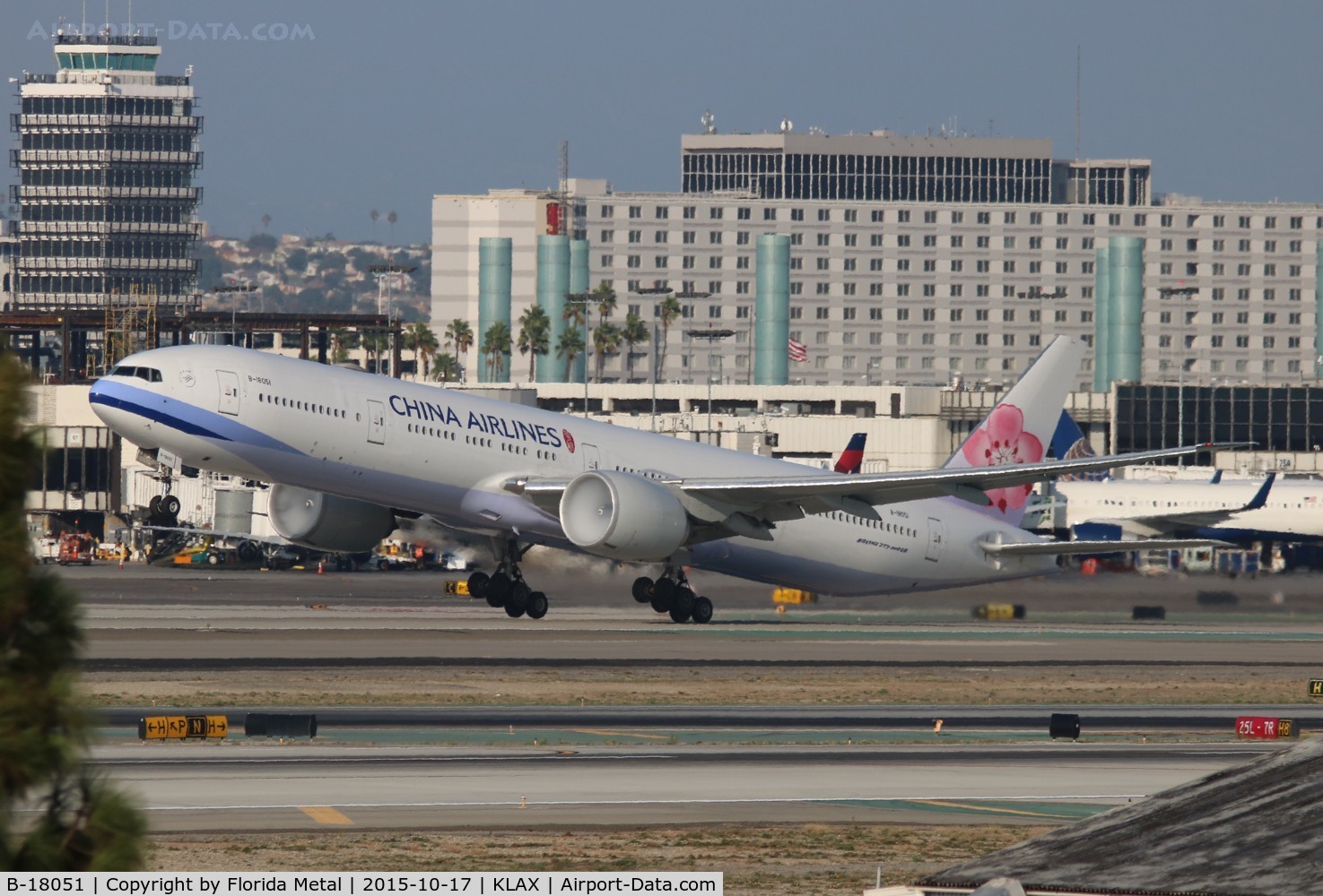 B-18051, 2014 Boeing 777-36N/ER C/N 41821, LAX spotting
