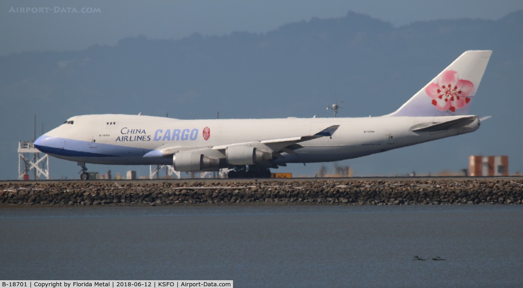 B-18701, 2000 Boeing 747-409F/SCD C/N 30759, SFO spotting