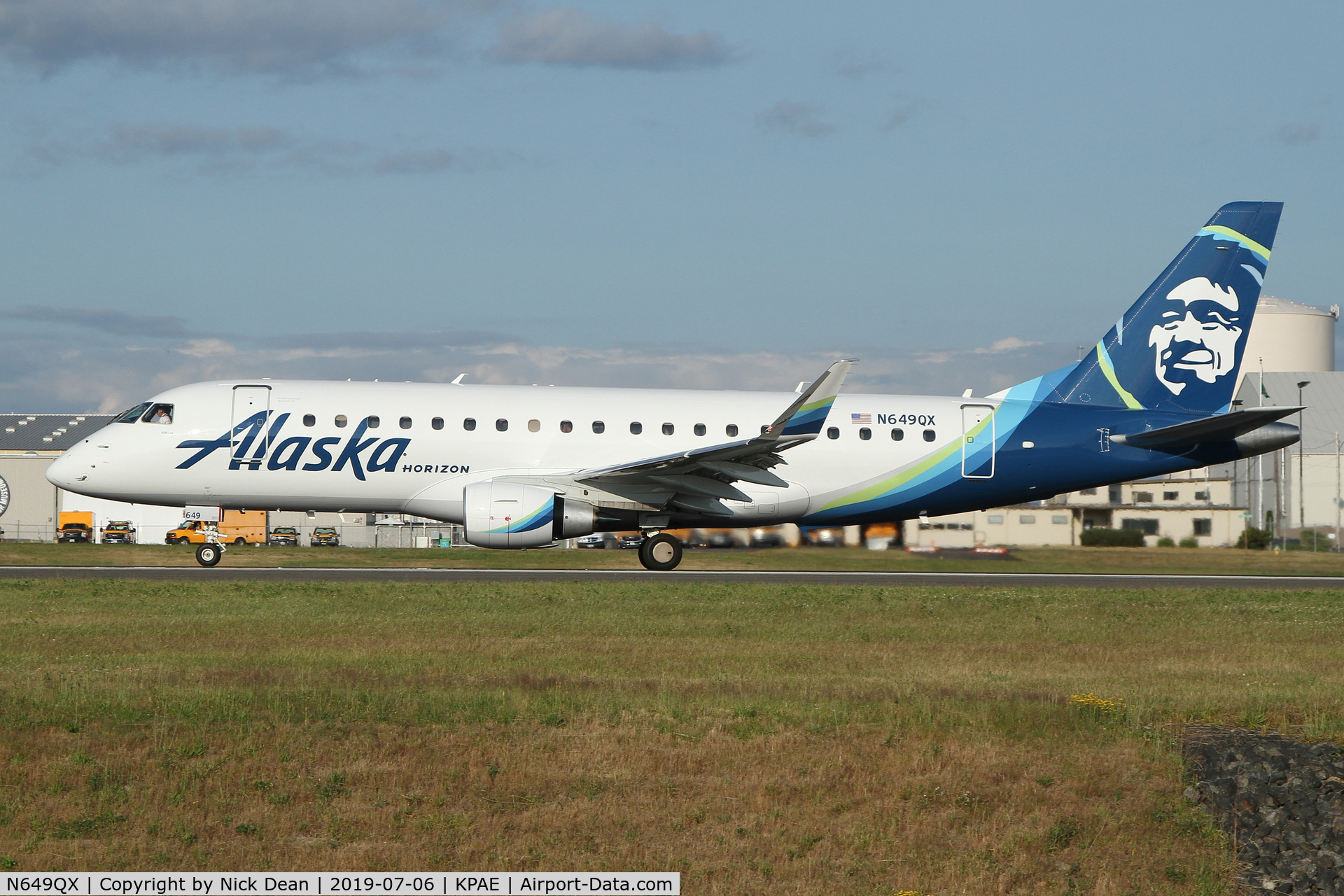 N649QX, 2019 Embraer ERJ-175 (ERJ-170-200LR) C/N 17000794, Delivered 2 weeks ago, 2 more to deliver later this year and that's all 30 on order and all 28 current examples posted here almost one after the other.
