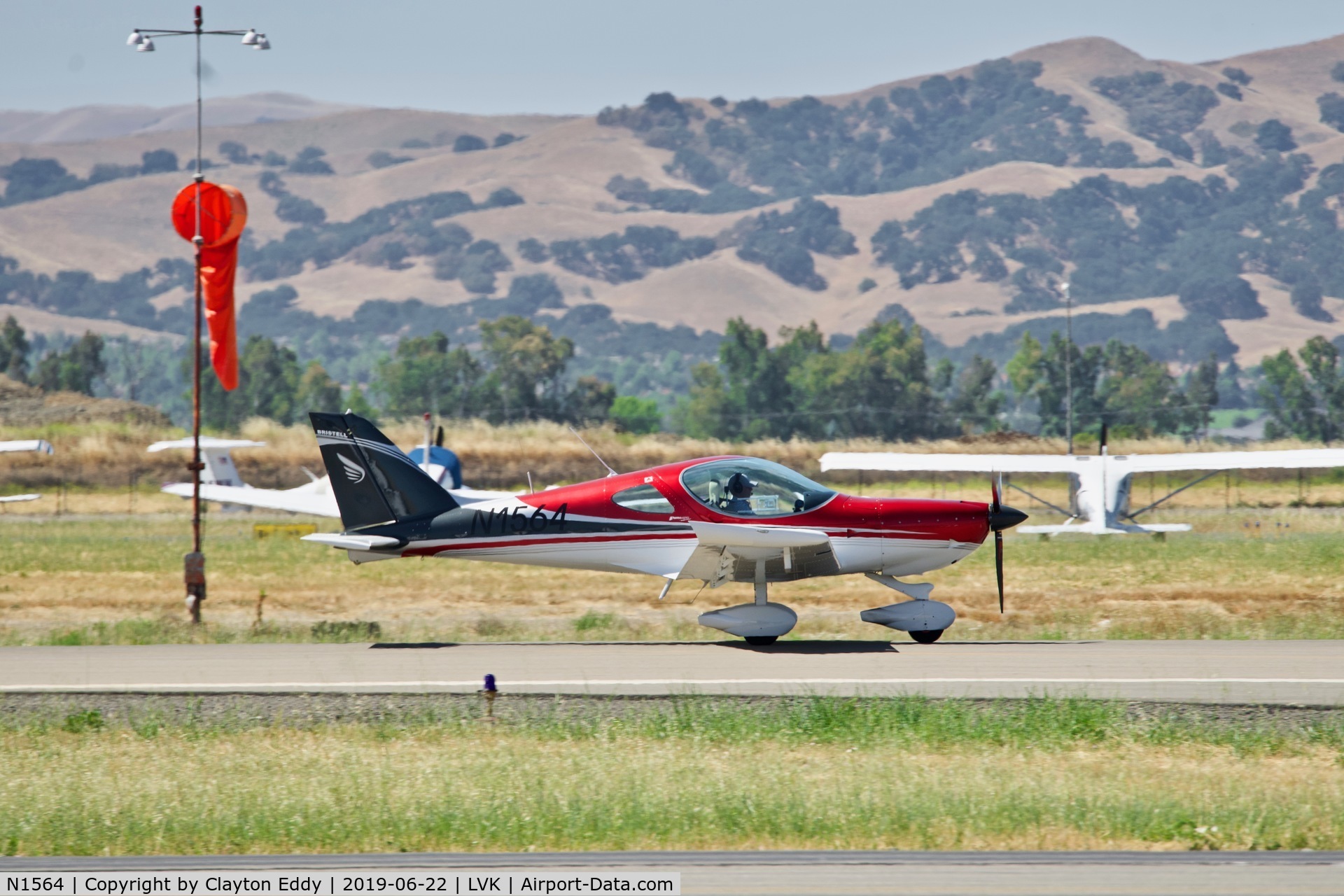 N1564, 2015 BRM Aero Bristell S-LSA C/N 160/2015, Livermore Airport California 2019.