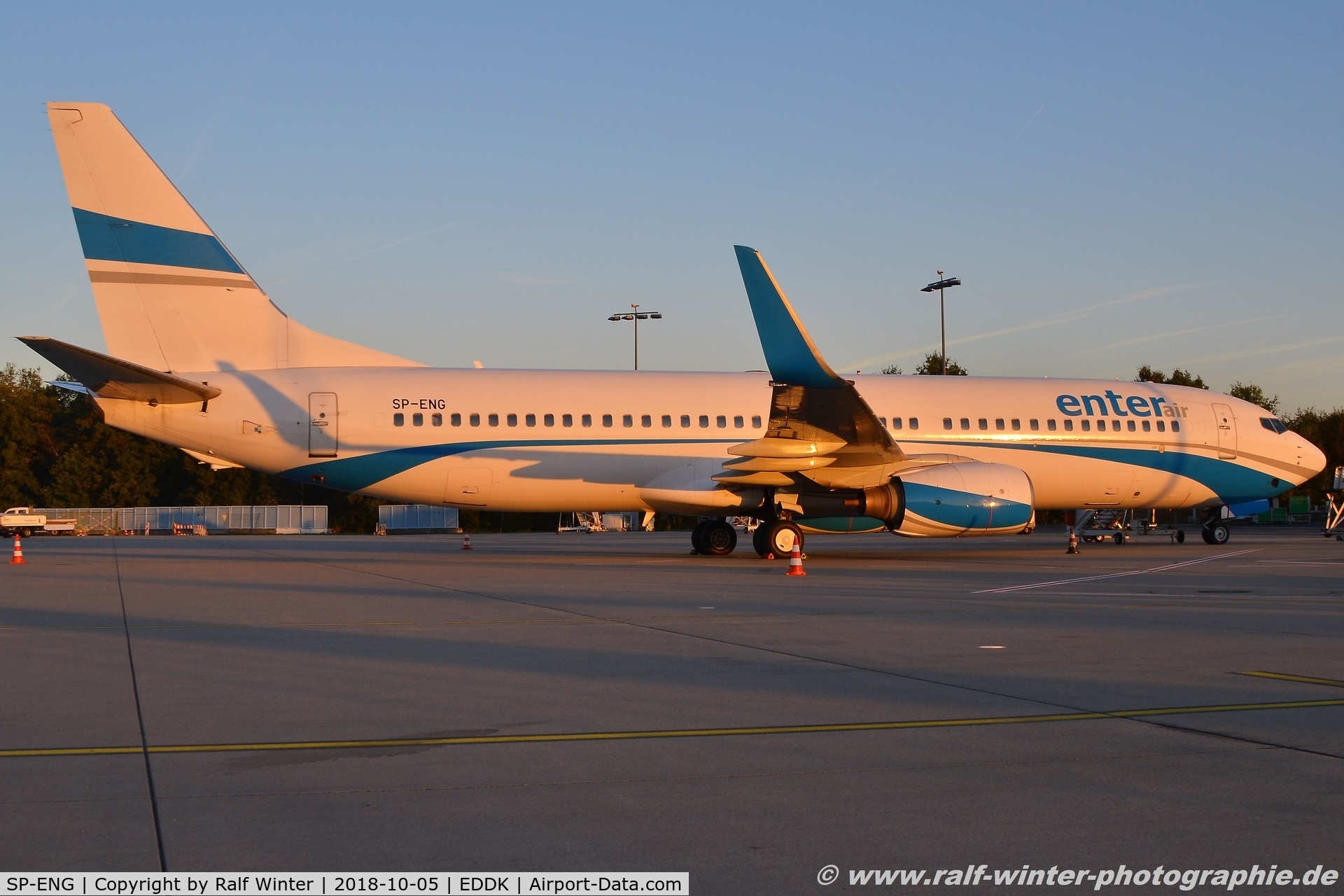 SP-ENG, 2002 Boeing 737-8CX C/N 32365, Boeing 737-8CX(W) - E4 ENT Enter Air - 32365 - SP-ENG - 05.10.2018 - CGN