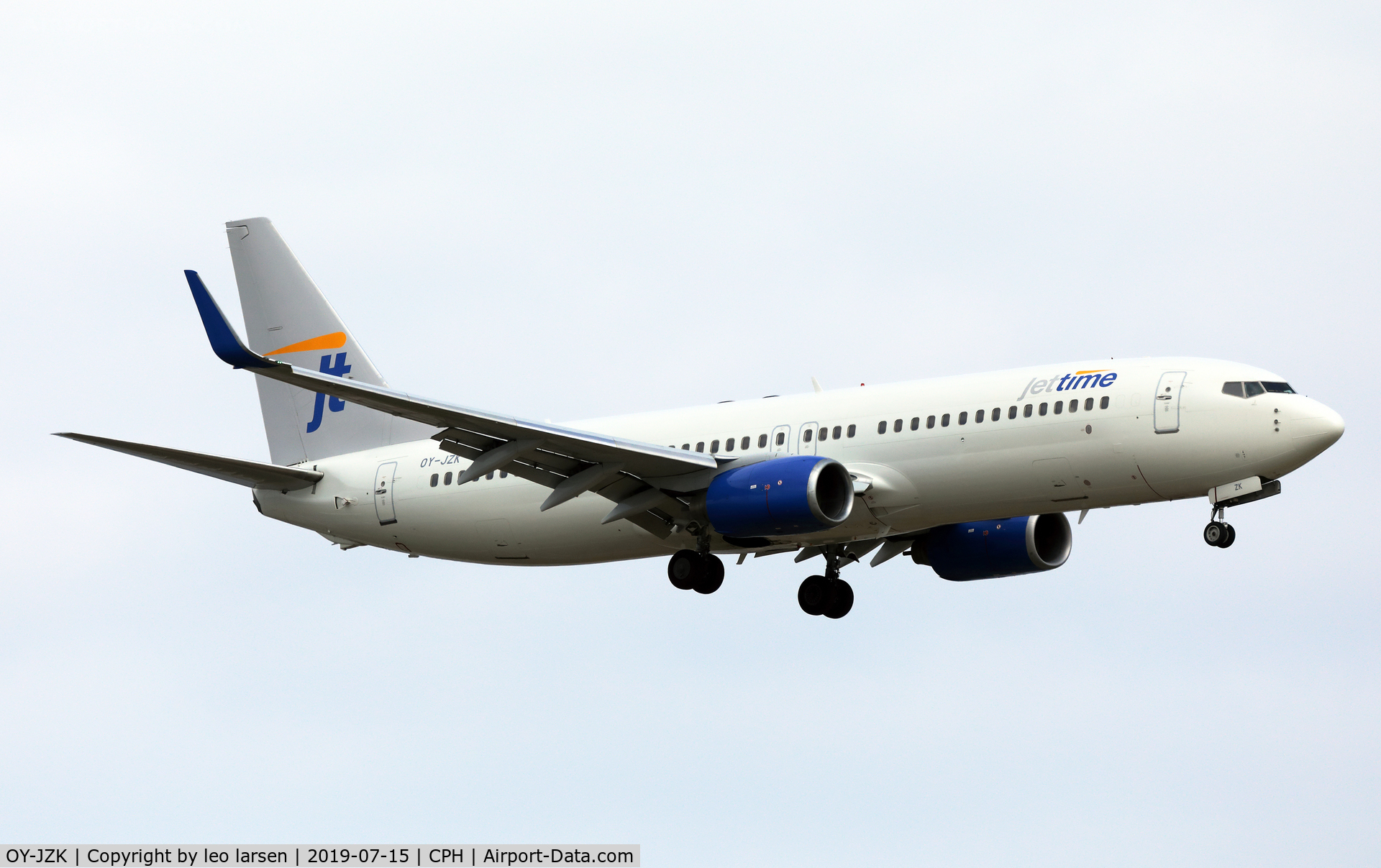 OY-JZK, 2005 Boeing 737-86Q C/N 30296, Copenhagen 15.7.2019 on final to R-22L