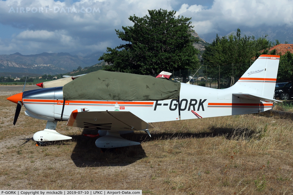 F-GORK, Robin DR-400-140B Major C/N 2286, Parked