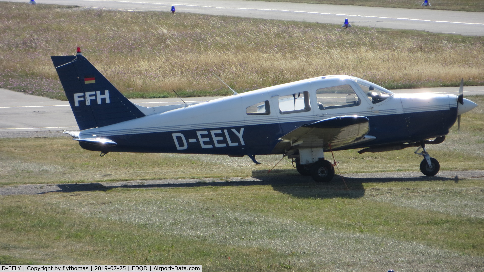 D-EELY, Piper PA-28-161 Warrior II C/N 28-8216121, D-EELY Bayreuth Airport
