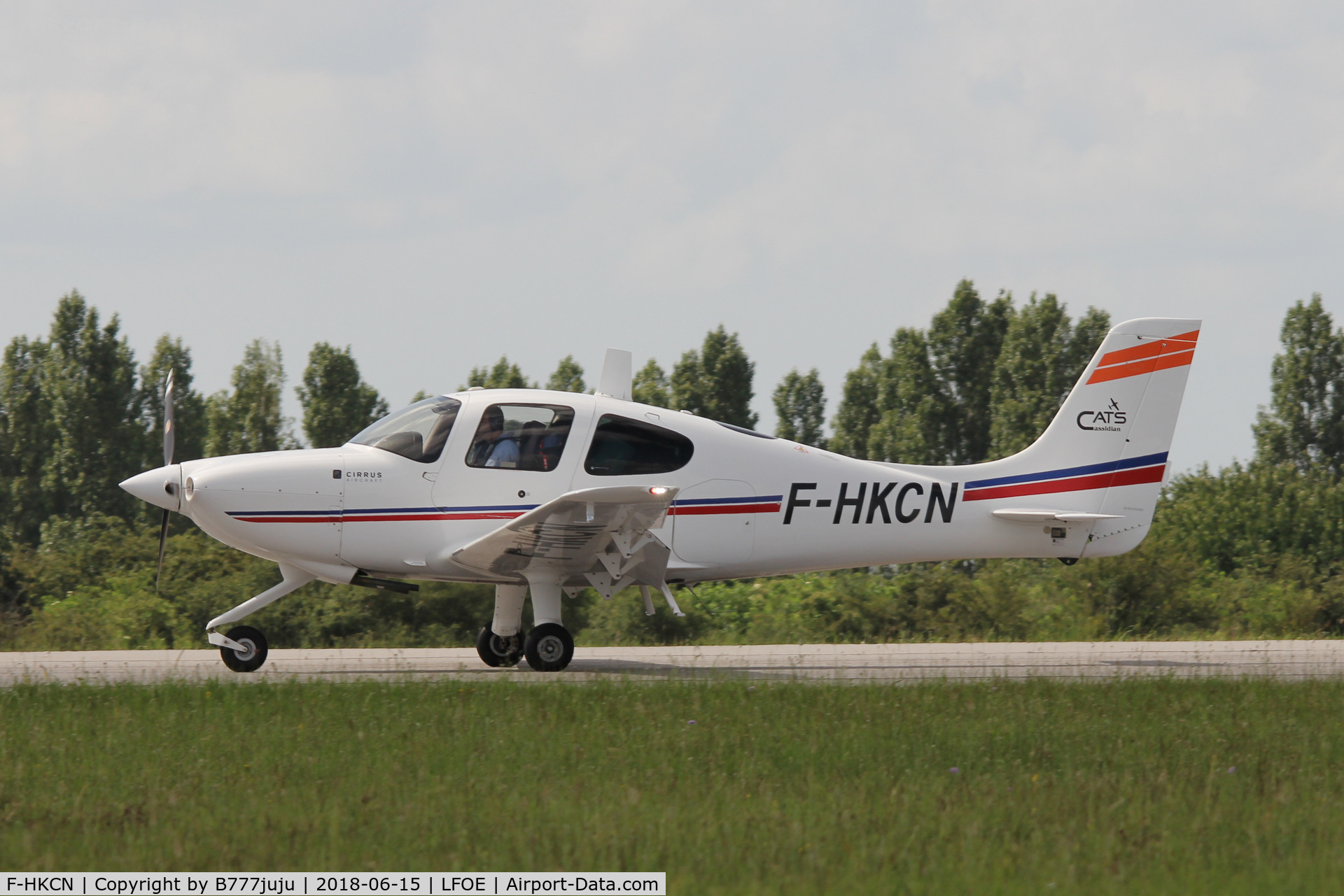 F-HKCN, Cirrus SR20 C/N 2195, at Evreux