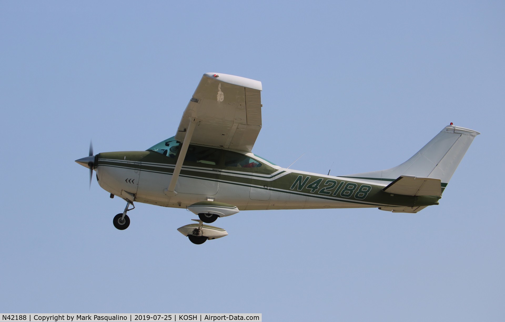 N42188, 1968 Cessna 182L Skylane C/N 18258891, Cessna 182L